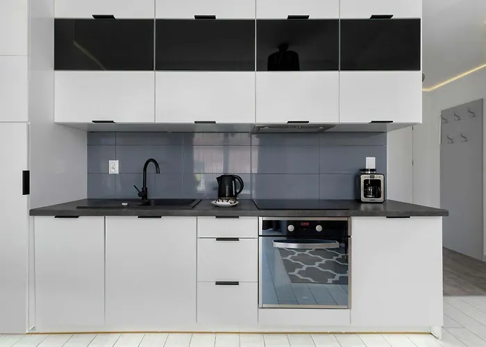 Daire Cosy With Parking & Balcony By Renters Sopot