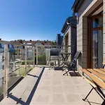 Cosy With Parking & Balcony By Renters Apartmán Sopoty