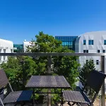 Cosy With Parking & Balcony By Renters *