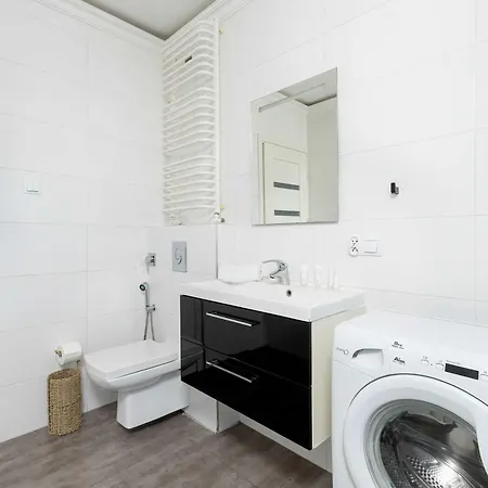 Cosy With Parking & Balcony By Renters * Sopot