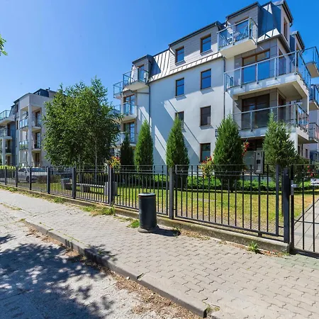 Cosy With Parking & Balcony By Renters * Sopot